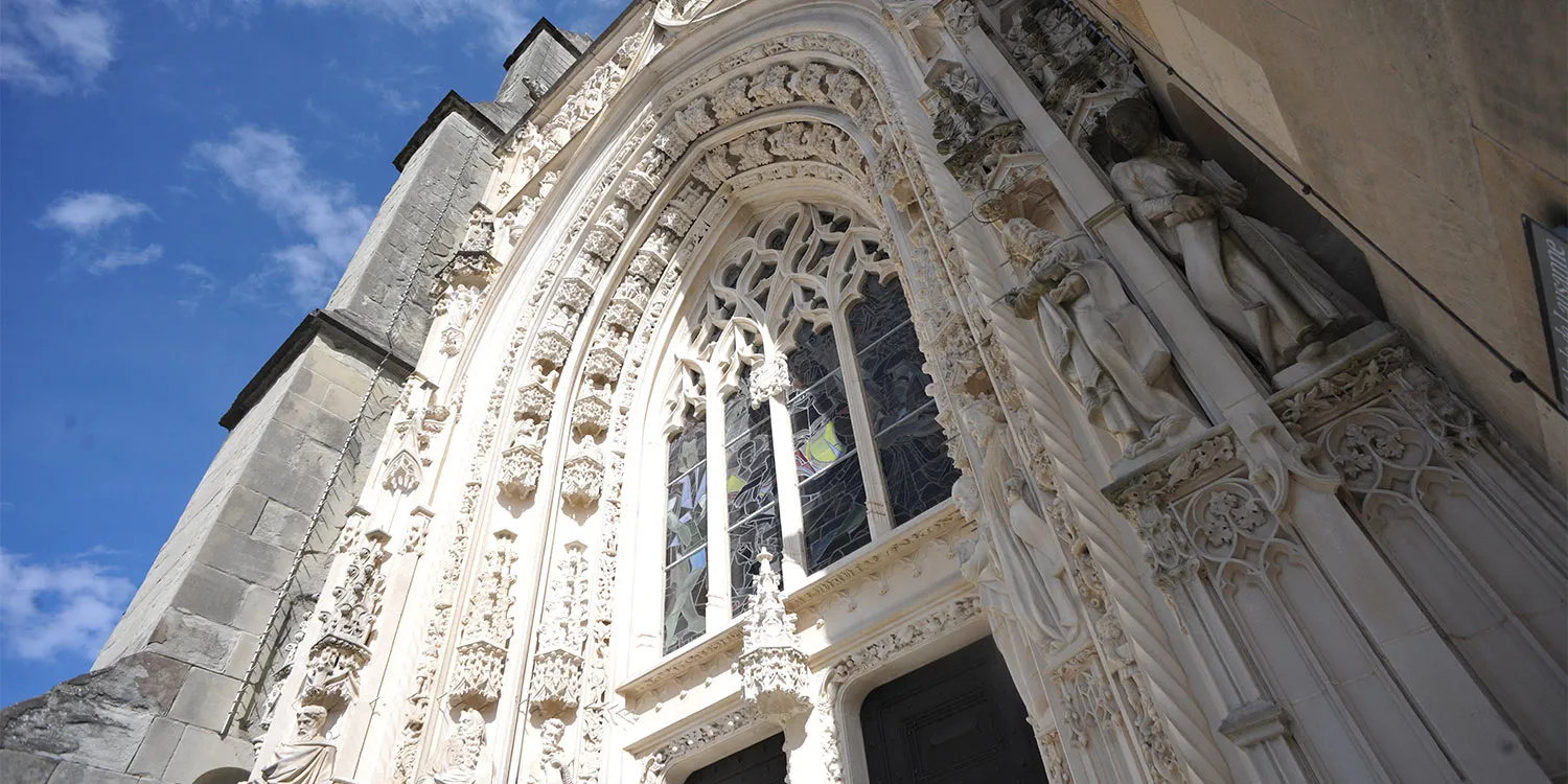 ETH Zurich’s AI-Powered Co-Pilot Helps Restore Lausanne Cathedral 6 ETH Zurich Develops AI and Extended Reality Co-Pilot