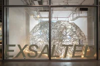 DEOND Unveils ‘Exsalted,’ A Poetic Pavilion of Lightness at Dubai Design Week 2025