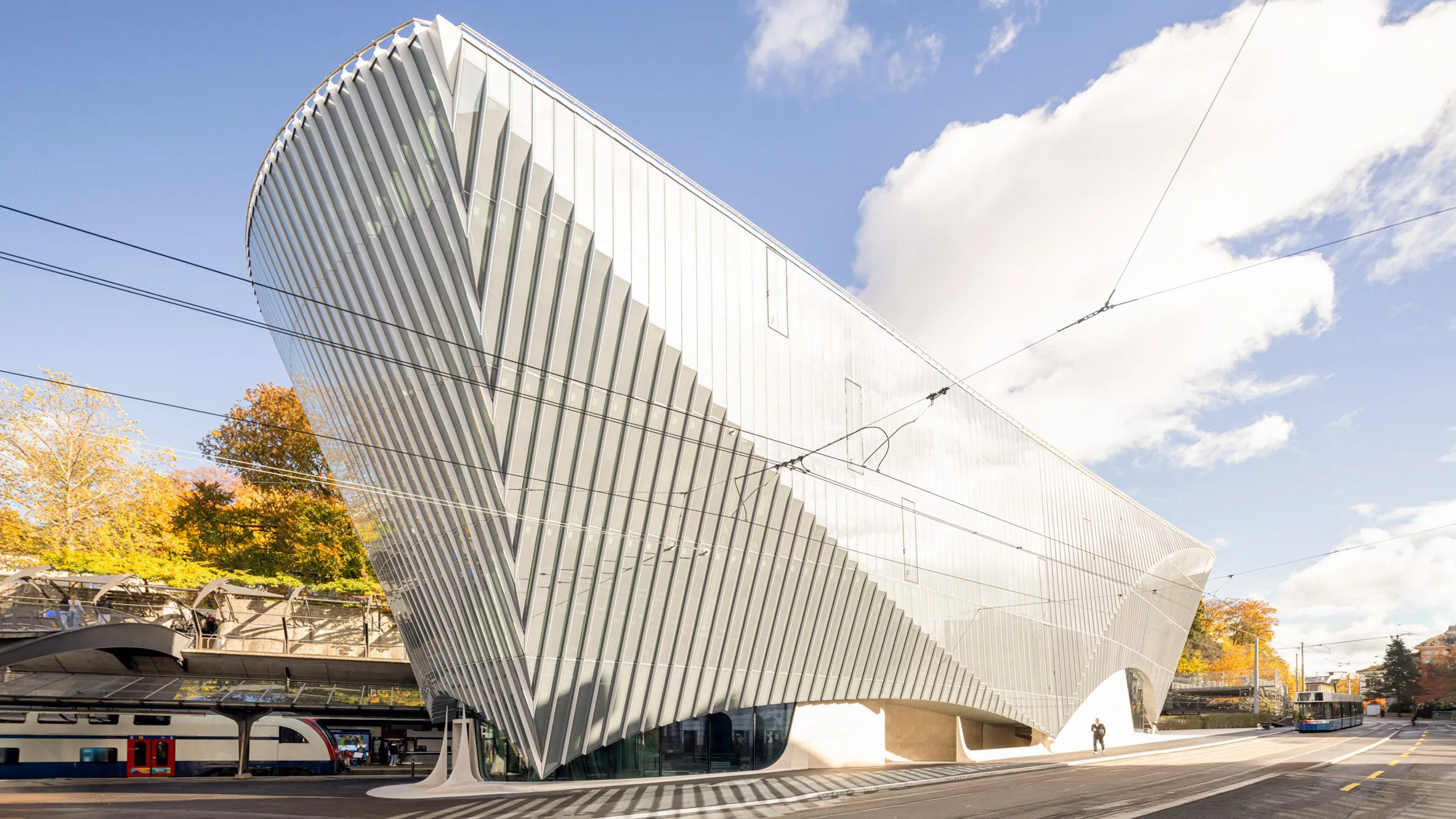 Haus zum Falken by Santiago Calatrava in Zürich