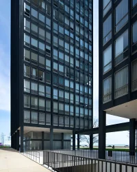 Ludwig Mies van der Rohe