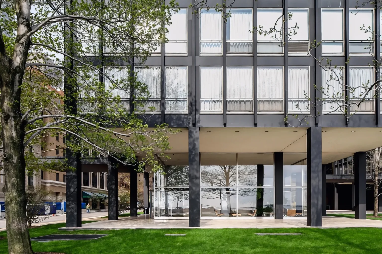 Ludwig Mies van der Rohe