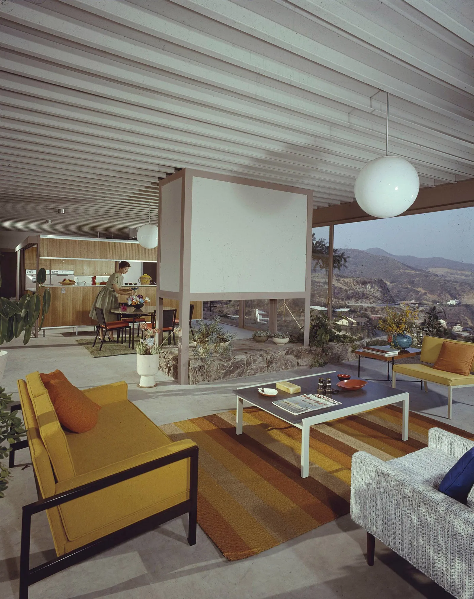 Stahl House Hits the Market for the First Time in 65 Years at $25 Million 8 Stahl House