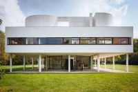 Iconic Buildings of Modern Architecture