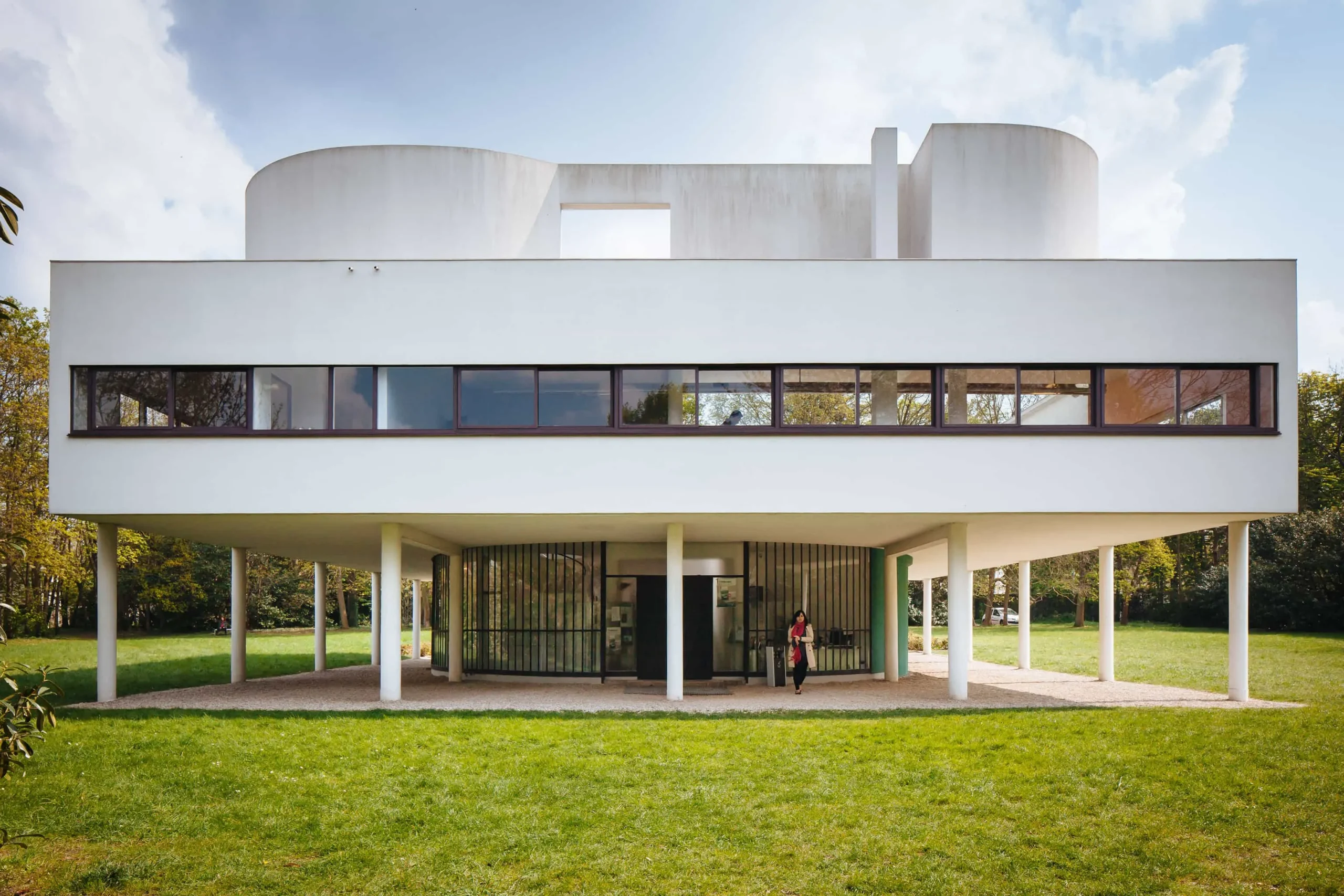 Iconic Buildings of Modern Architecture