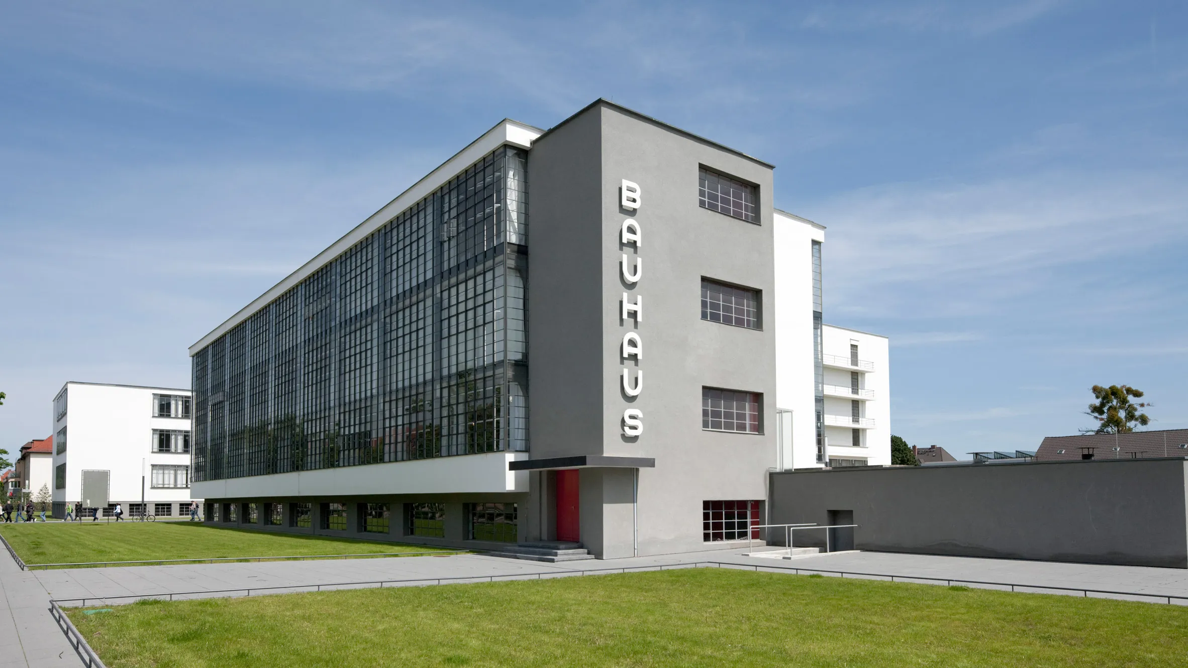 Iconic Buildings of Modern Architecture
