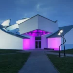 Frank Gehry, 5 Masterworks of Deconstructivist Architecture