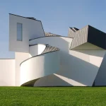 Frank Gehry, 5 Masterworks of Deconstructivist Architecture
