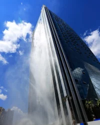 Liebian International Building, 121-meter Skyscraper, 108-Meter Artificial Waterfall
