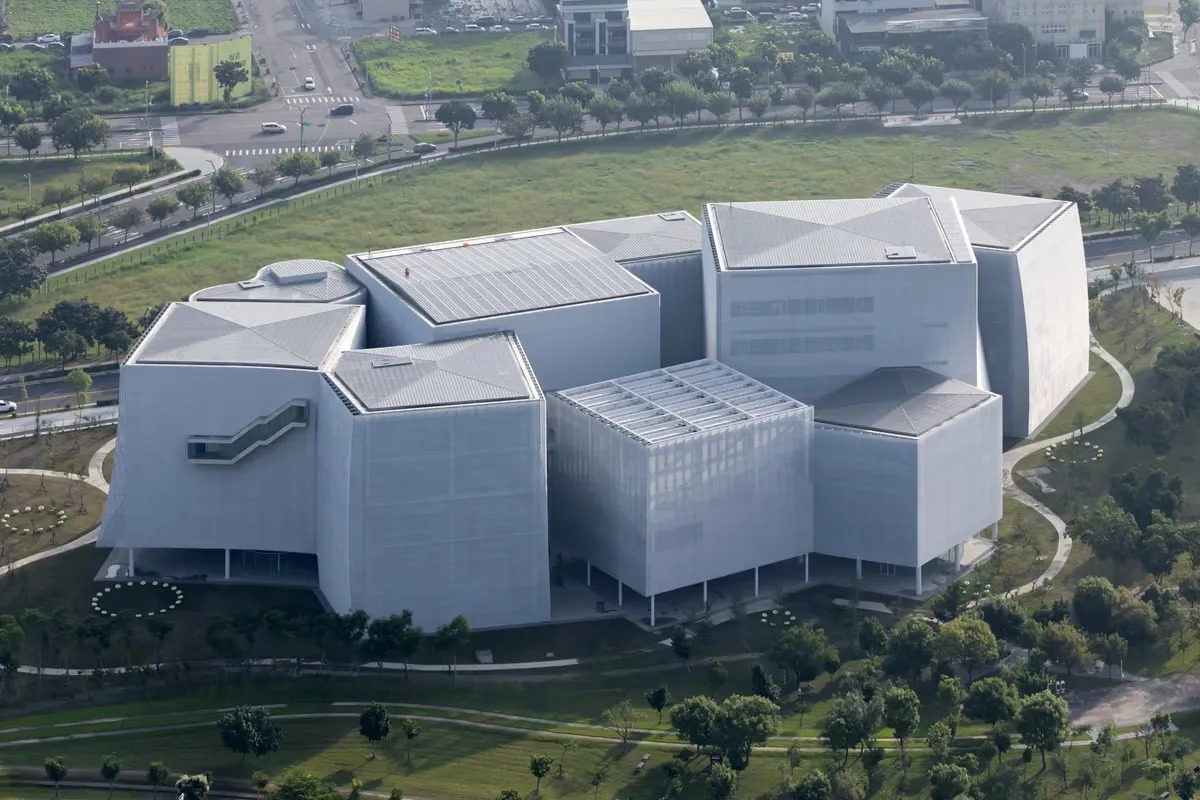 SANAA Opens the Taichung Green Museumbrary in Taiwan