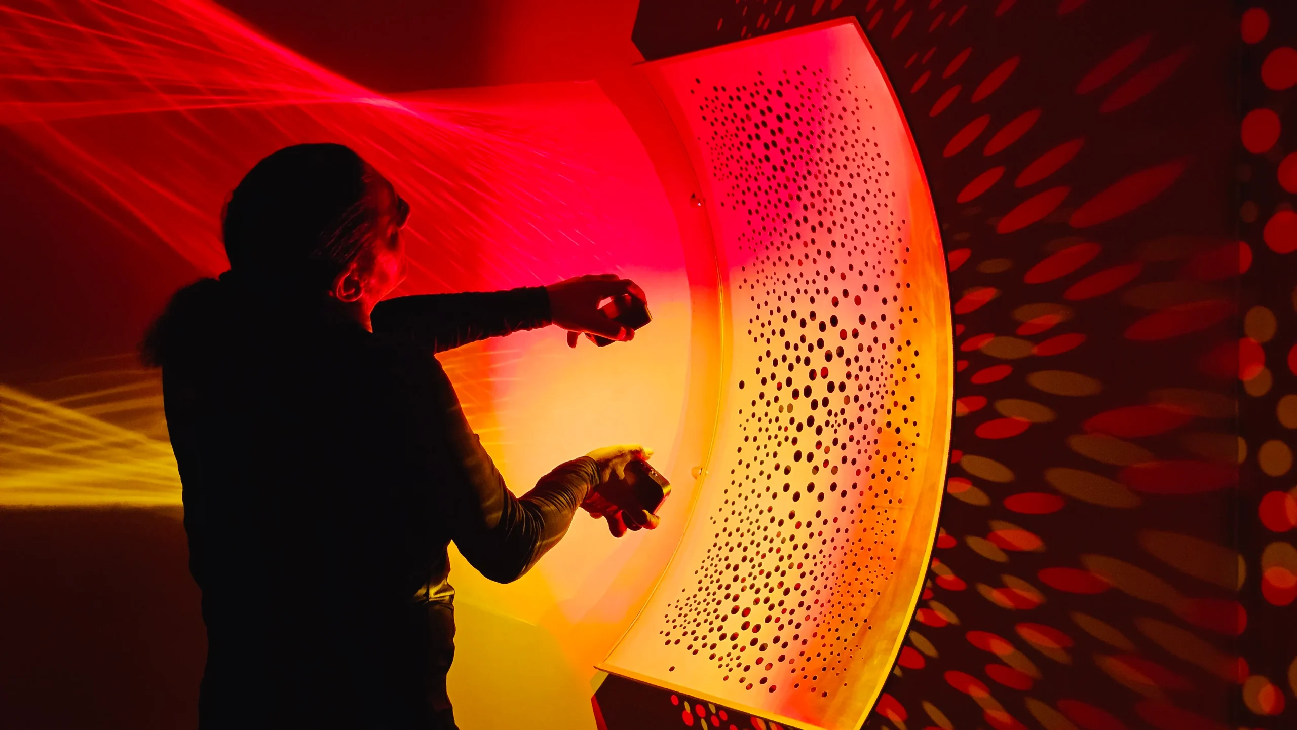 An Experiential Display of Light through ‘Invisible Geometry’ 5 The Invisible Geometry, Arian Hakimi Design, Iran