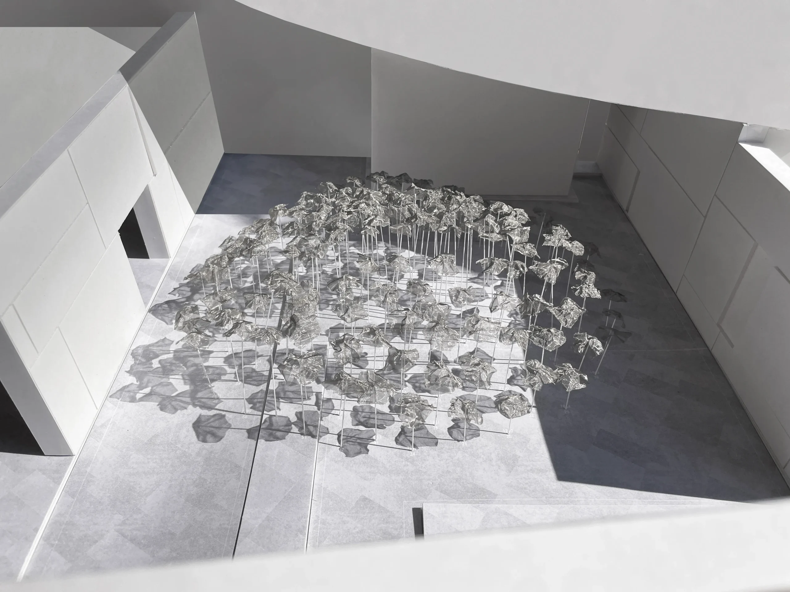 YOKOMAE et BOUAYAD’s stainless-steel pavilion at Louvre Abu Dhabi