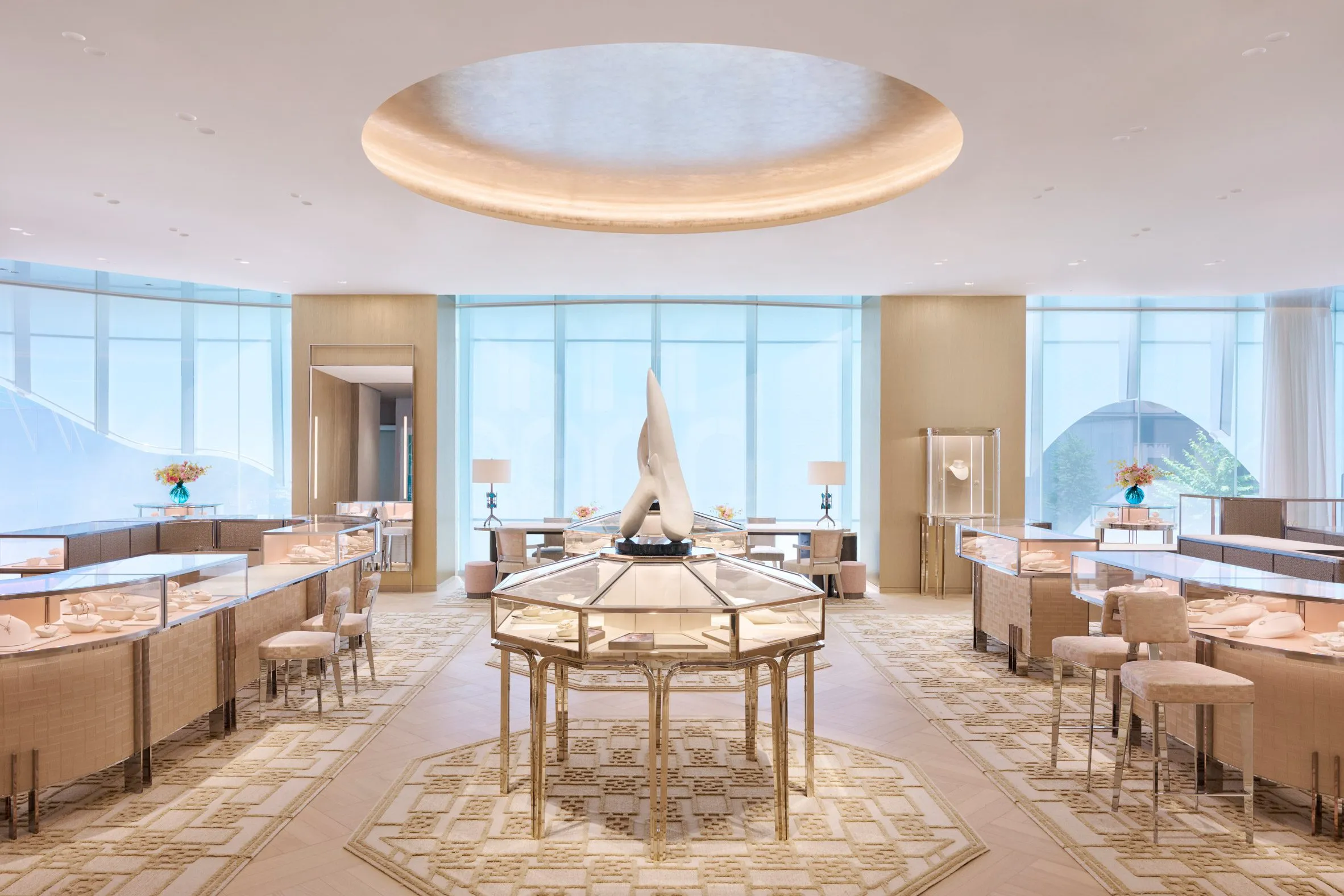 10 Iconic Facade Designs Redefining Luxury Retail Experiences