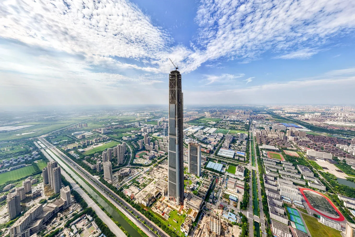 World’s Tallest Ghost Skyscraper, Goldin Finance 117, Resumes Construction