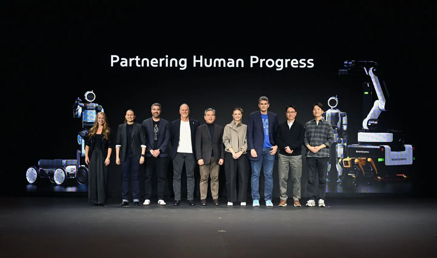 Hyundai Integrates Google AI Into Atlas Humanoid Robots 6 Hyundai Motor Group, Google AI, Humanoid Robotics, CES 2026 in Las Vegas, Boston Dynamics