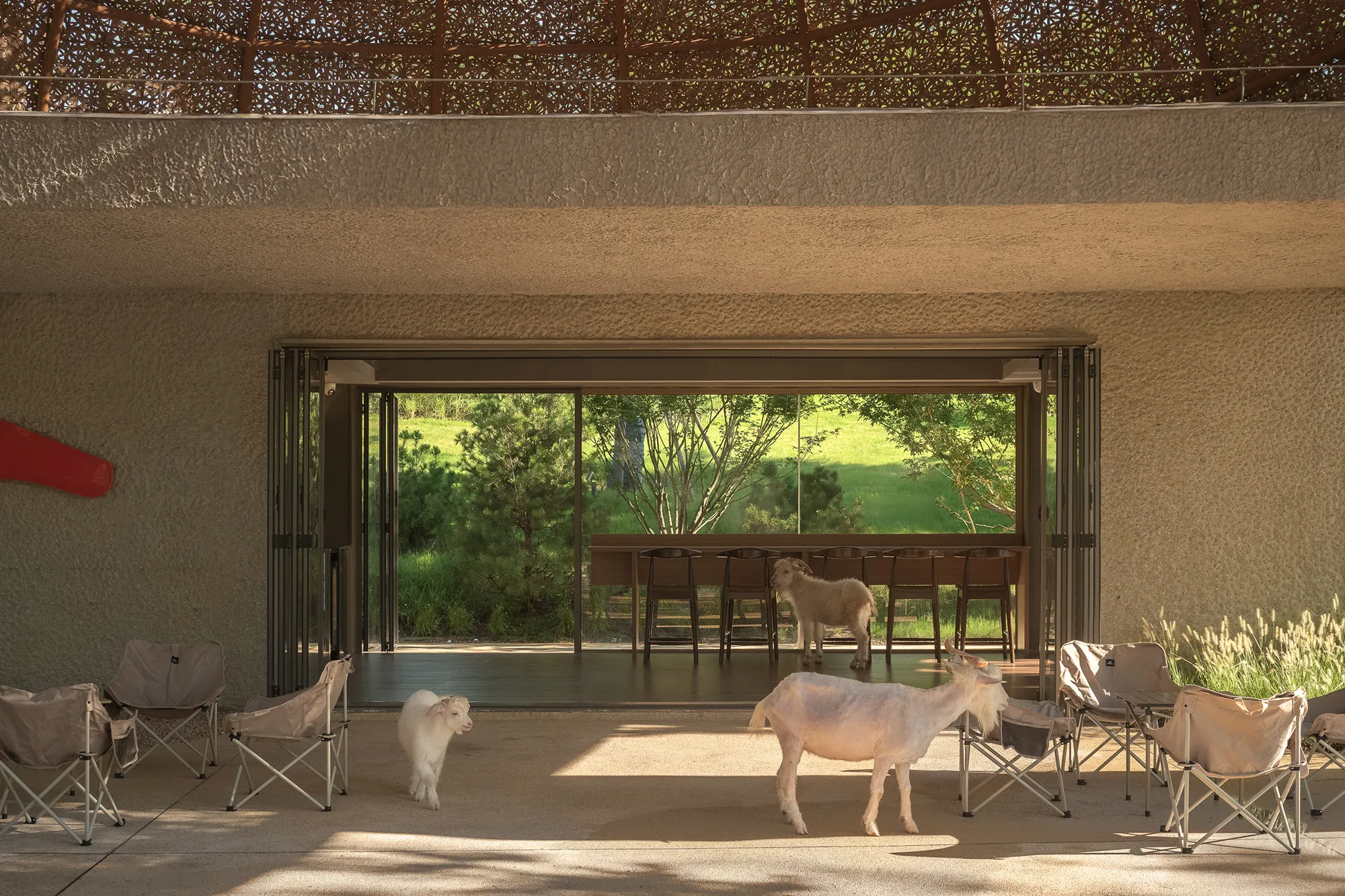 LuxeIsland Farm in Wuhan by Various Associates
