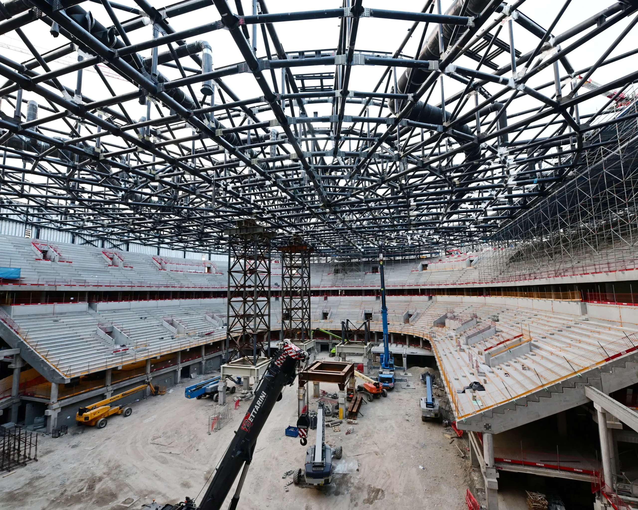 Ice Hockey Arena Delays Raise Concerns Ahead of Milan-Cortina 2026 Winter Olympics