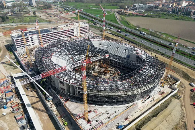 Olympic Ice Hockey Arena Delays Raise Concerns Ahead of Milan-Cortina 2026 Winter Games