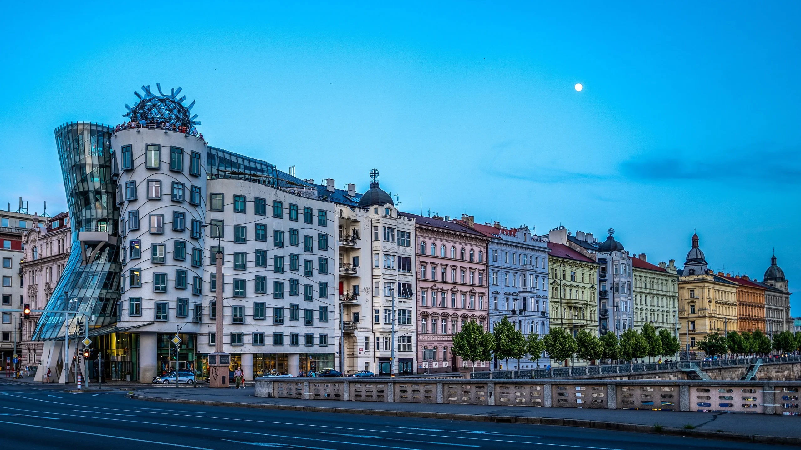 The 15 Most Controversial Buildings of All Time