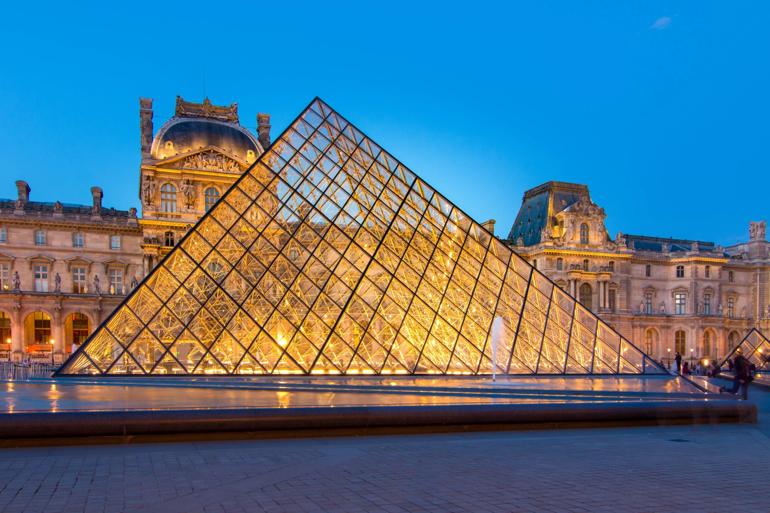 The 15 Most Controversial Buildings of All Time