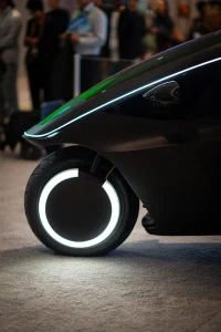 will.i.ams-AI-Powered-‘Brain-on-Wheels-Electric-Vehicle-Trinity