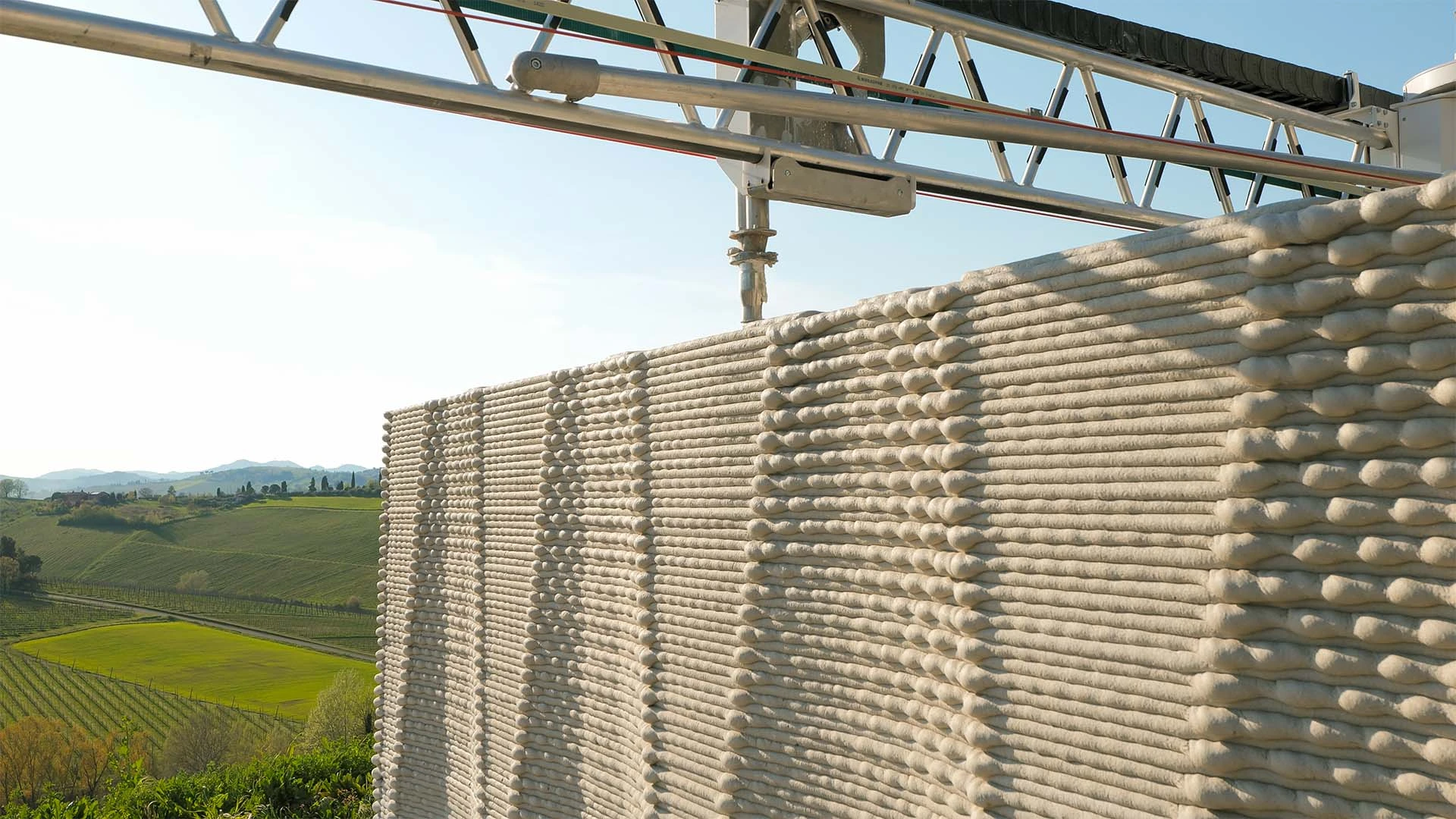 Itaca: A Self-Sufficient 3D-Printed Housing Model by WASP
