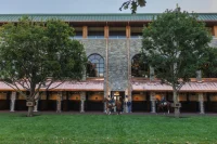 Keeneland Introduces New Paddock Building Hospitality Spaces for 2026 Spring Meet