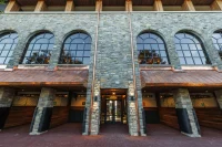 Keeneland Introduces New Paddock Building Hospitality Spaces for 2026 Spring Meet