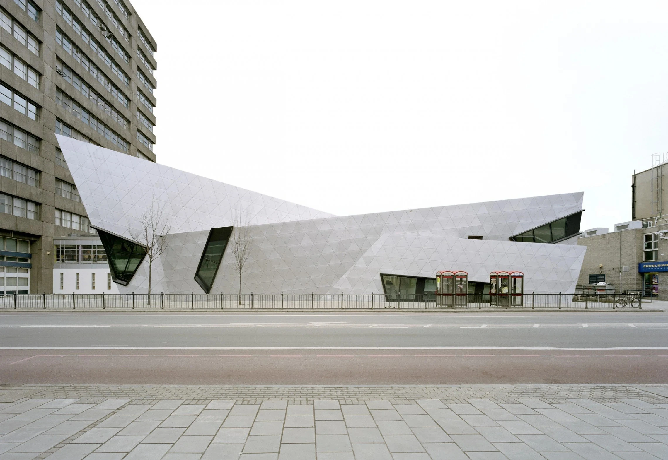 10 Universities with Strange Architecture 14 Most Unusual Universities