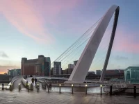 The World's 7 Most Unusual Bridges
