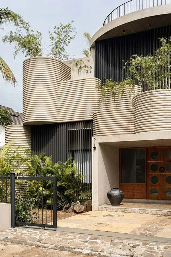 Tropibox House in Kochi Turns Home into a Sensory Retreat 7 Tropibox House in Kochi by Tropical Architecture Bureau
