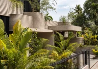 Tropibox House in Kochi by Tropical Architecture Bureau
