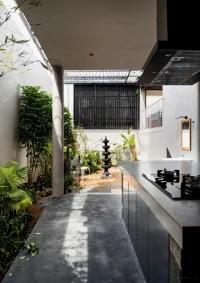 Tropibox House in Kochi by Tropical Architecture Bureau