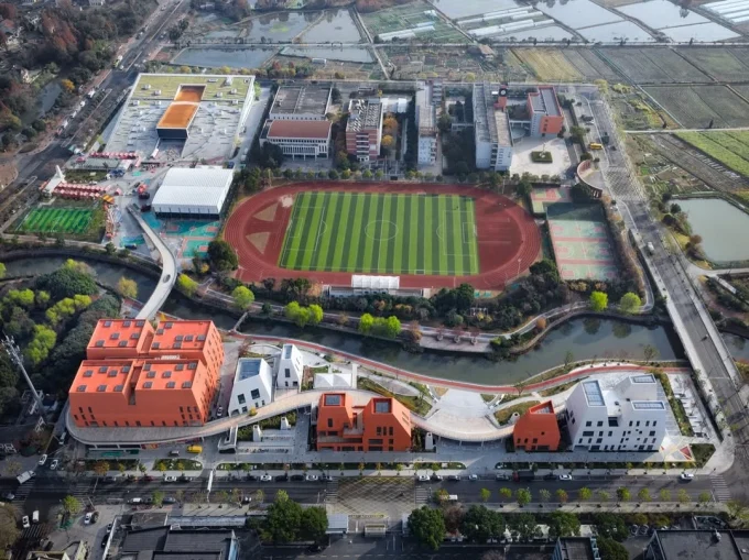 Daixi Culture, Sports and Commercial Complex by Minax Architects
