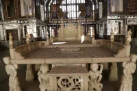 Golestan Palace Damaged in Airstrikes, UNESCO Raises Concern