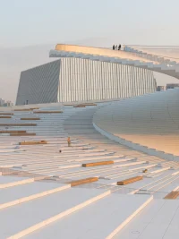 Snøhetta’s Shanghai Grand Opera House