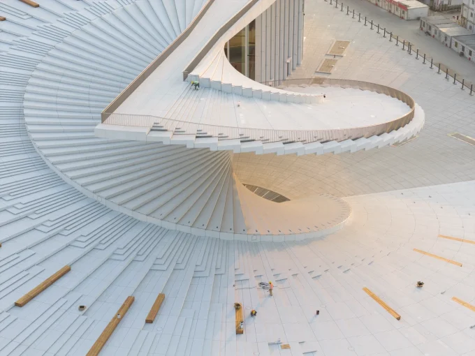 Snøhetta’s Shanghai Grand Opera House