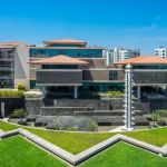 Are Low-Carbon Buildings the Coolest Shift in Future Architecture?