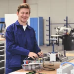 Why Future Electricians and Plumbers Learn Better in the Lab