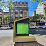 Can We Design Responsive Buildings Through Living Architecture?