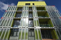 Can We Design Responsive Buildings Through Living Architecture?