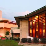 10 Stunning University Campuses