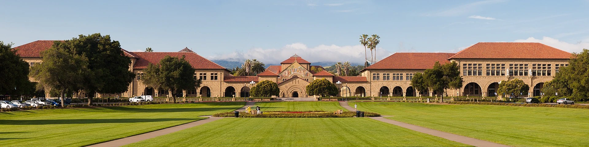 10 Stunning University Campuses That Define Academia Through Architecture and Design 13 10 Stunning University Campuses