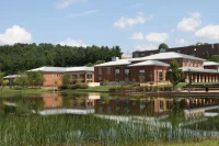 10 Stunning University Campuses