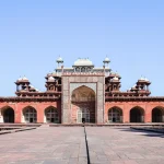 Agra’s Architectural Identity Revealed Through 8 Historic Landmarks