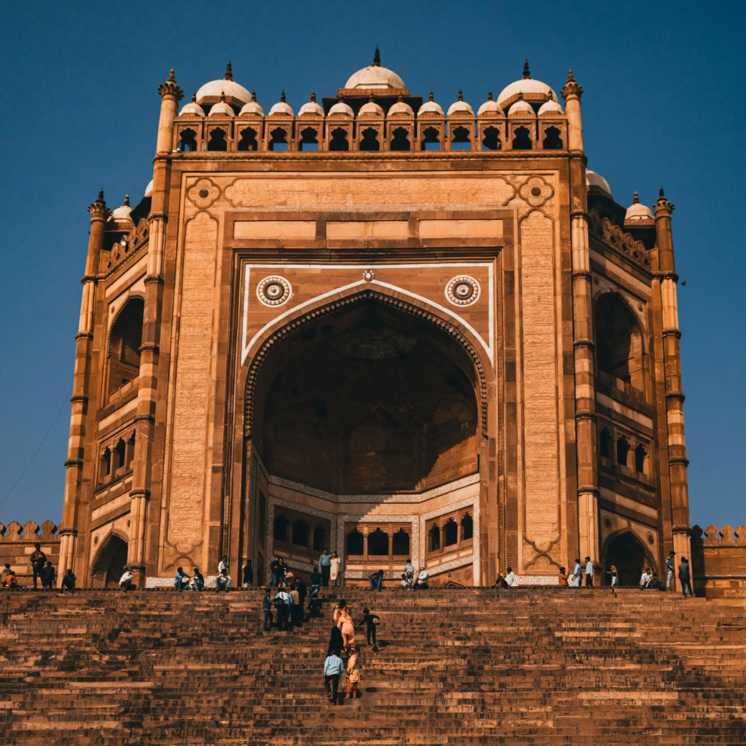 Agra’s Architectural Identity Revealed Through 8 Historic Landmarks
