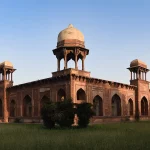 Agra’s Architectural Identity Revealed Through 8 Historic Landmarks