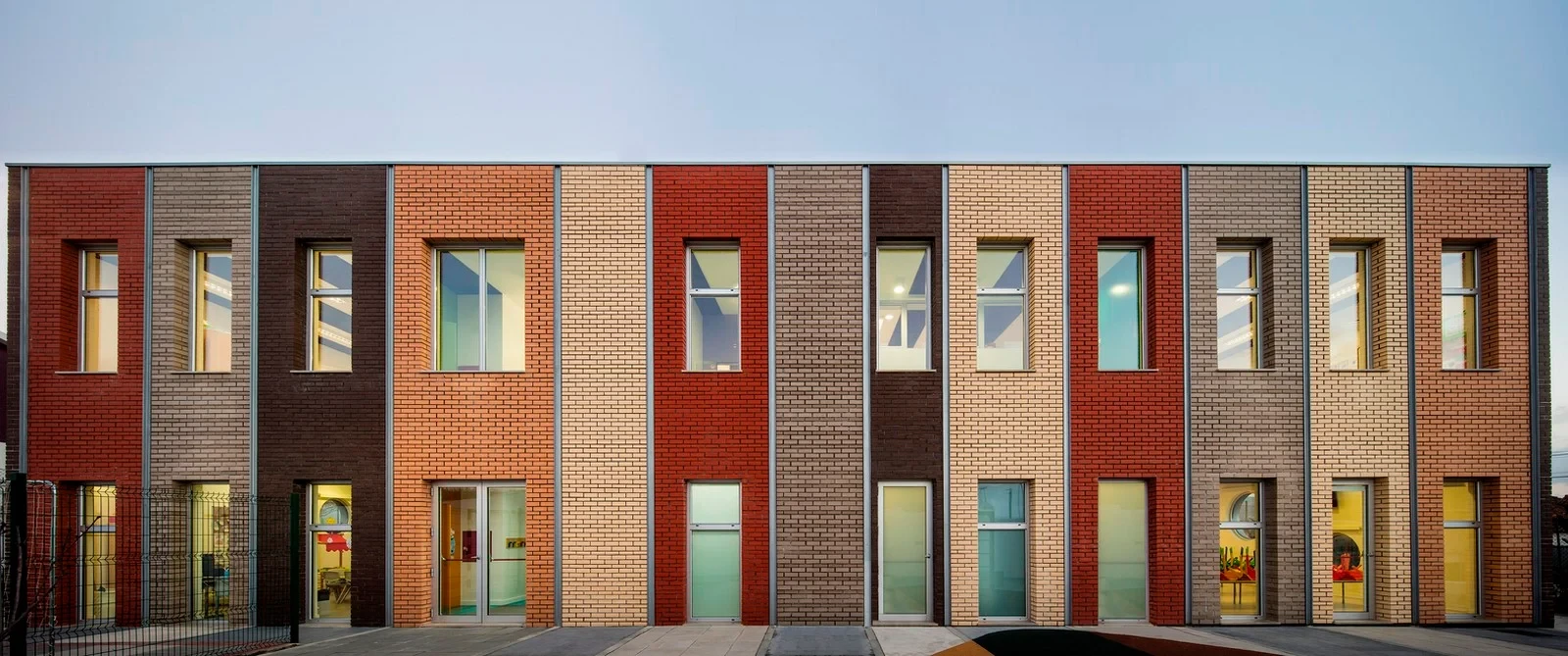 Using Brick as a Sustainable Building Material in Contemporary Architecture 7 Using Brick as a Sustainable Building Material in Contemporary Architecture