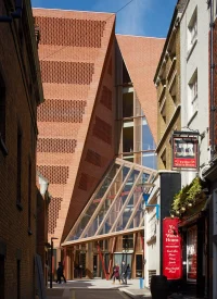 Using Brick as a Sustainable Building Material in Contemporary Architecture
