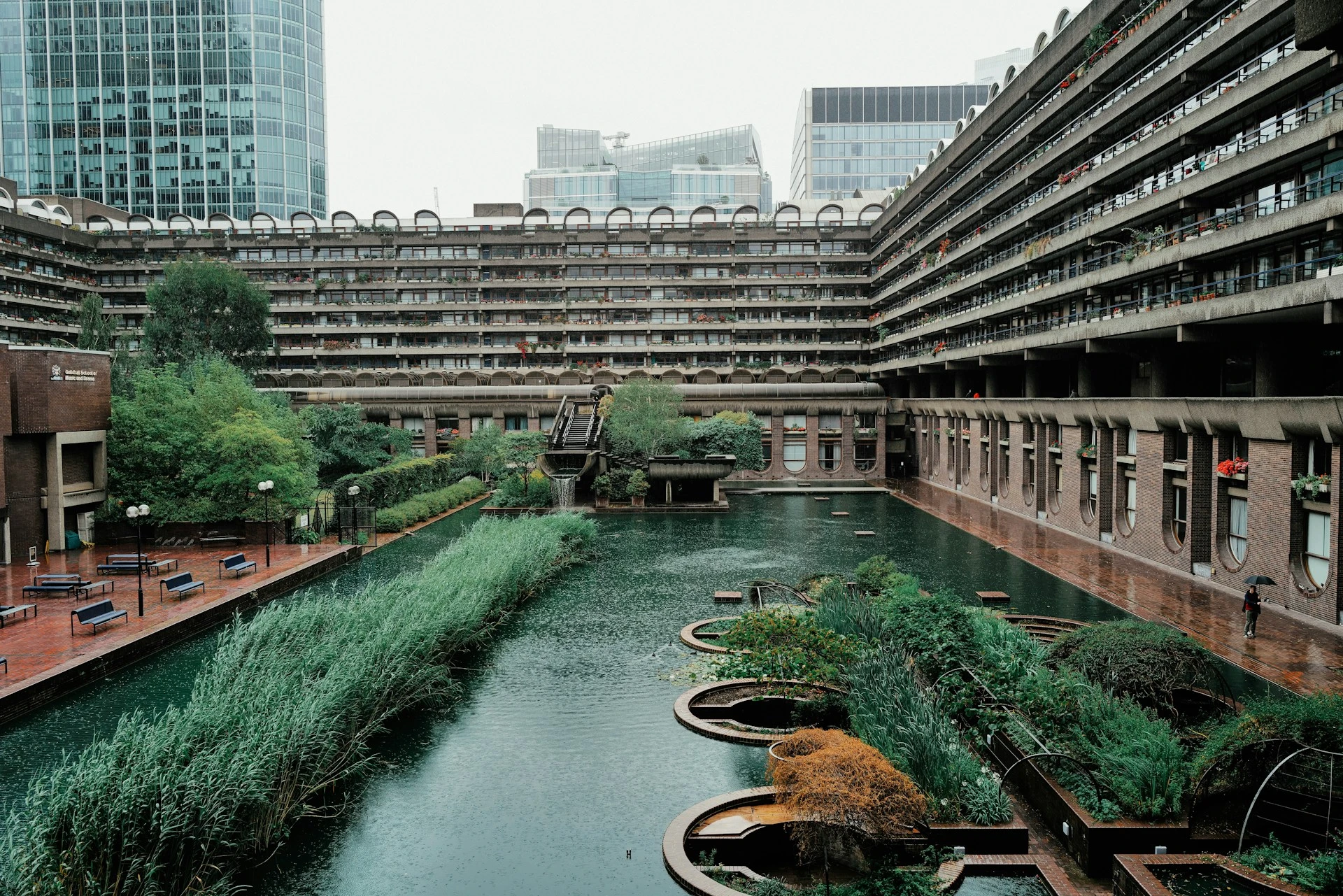 How to Balance Brutalism and Biophilia in Architecture