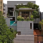 How to Balance Brutalism and Biophilia in Architecture